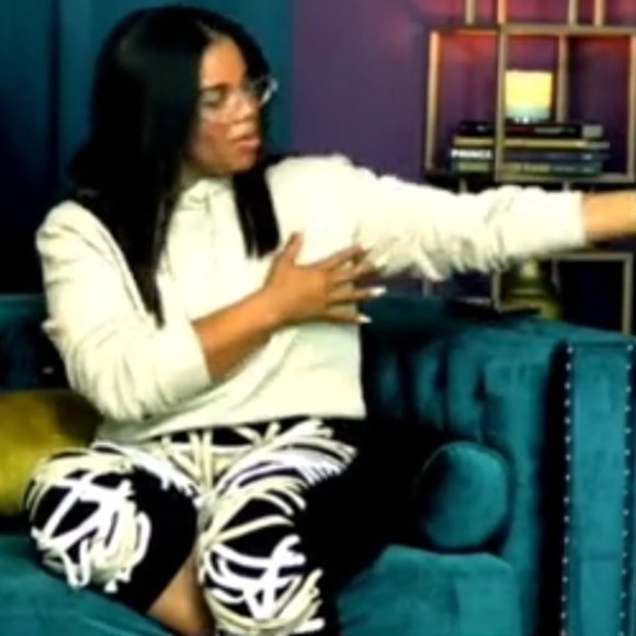 Drawstring Joggers - Picture 5 of 5